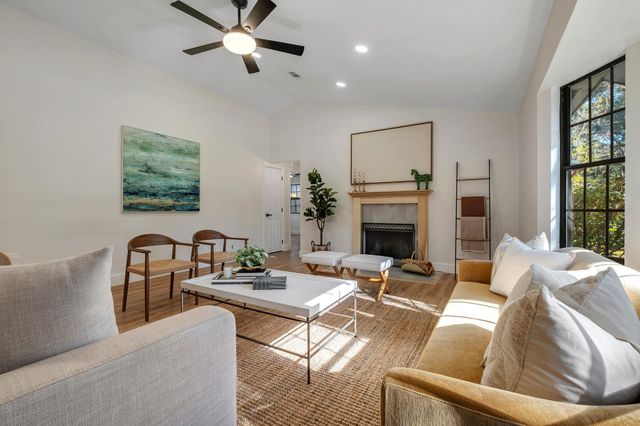 2612 BRENTSHIRE Drive, Tallahassee, FL 32303