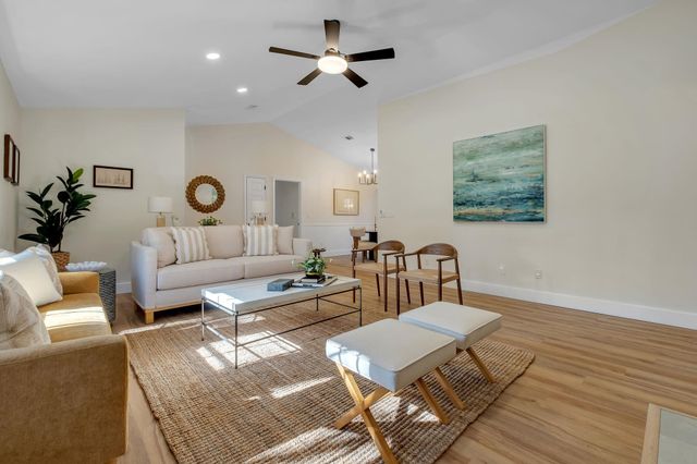 2612 BRENTSHIRE Drive, Tallahassee, FL 32303