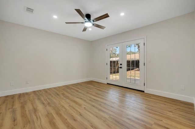 2612 BRENTSHIRE Drive, Tallahassee, FL 32303