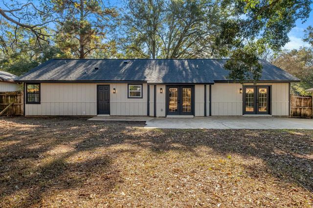 2612 BRENTSHIRE Drive, Tallahassee, FL 32303