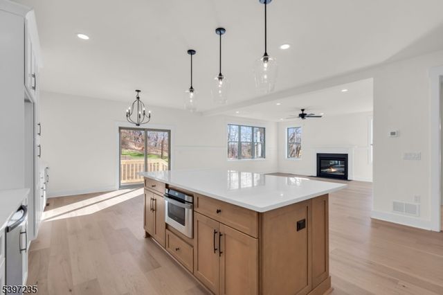 8 Church Street, Stockton Boro, NJ 08559