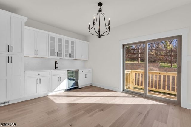 8 Church Street, Stockton Boro, NJ 08559