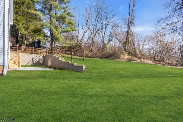 8 Church Street, Stockton Boro, NJ 08559