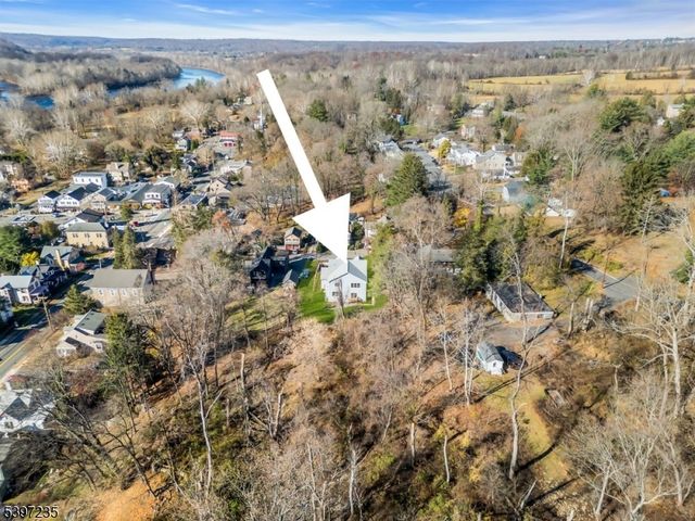 8 Church Street, Stockton Boro, NJ 08559