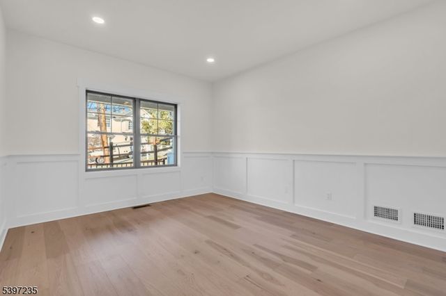 8 Church Street, Stockton Boro, NJ 08559