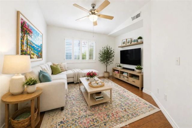 40311 Via Ambiente, Murrieta, CA 92562