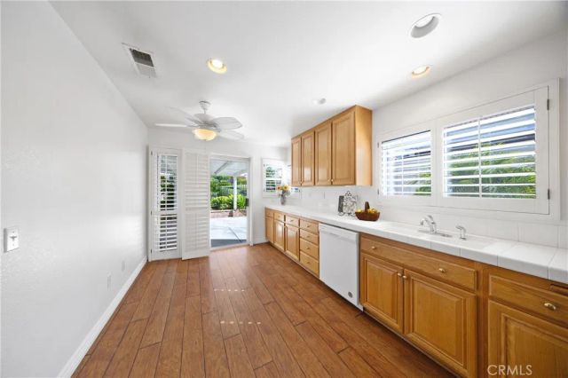 40311 Via Ambiente, Murrieta, CA 92562