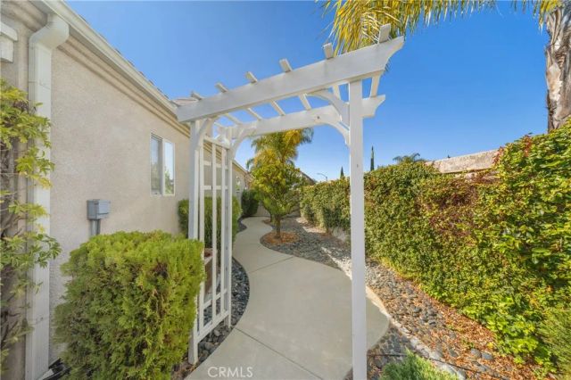 40311 Via Ambiente, Murrieta, CA 92562