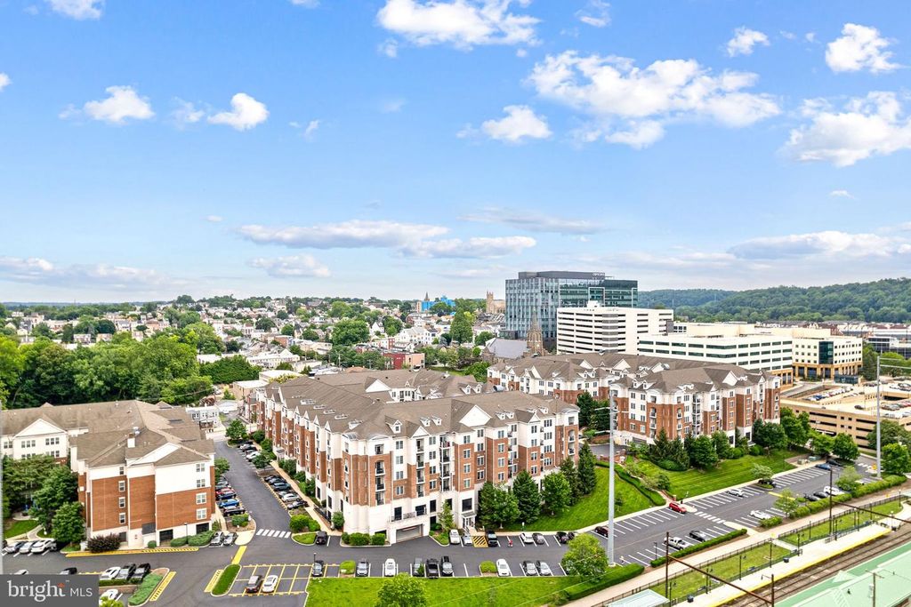 350 W ELM ST #3414, CONSHOHOCKEN, PA 19428 — exterior