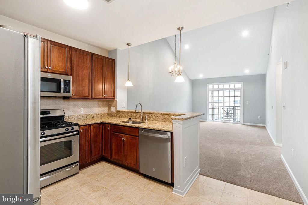 350 W ELM ST #3414, CONSHOHOCKEN, PA 19428 — photo 4