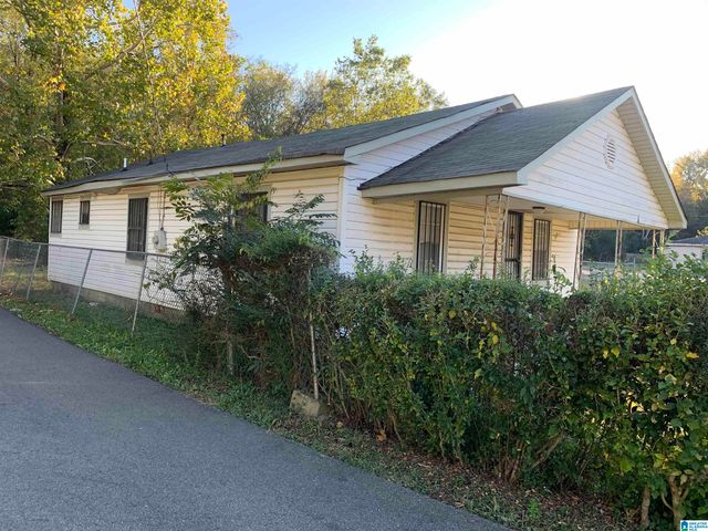 100 PINE STREET, Bessemer, AL 35022