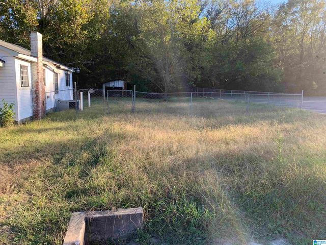 100 PINE STREET, Bessemer, AL 35022