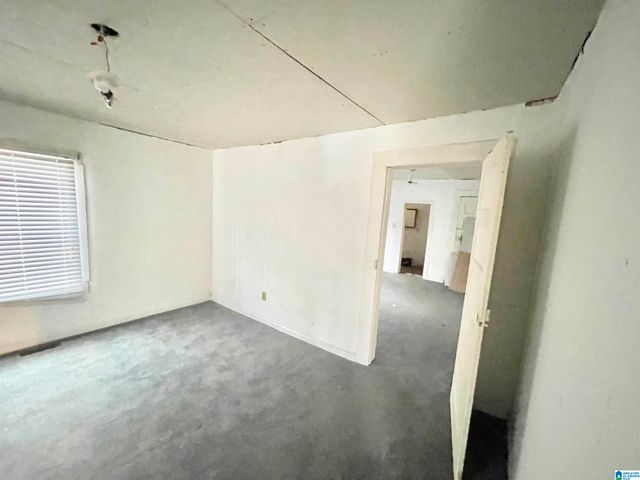 100 PINE STREET, Bessemer, AL 35022