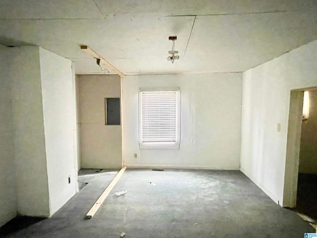 100 PINE STREET, Bessemer, AL 35022