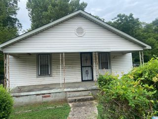 100 PINE STREET, Bessemer, AL 35022