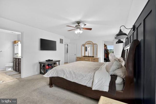 375 DELAWARE RIVER DR, Clayton, DE 19938