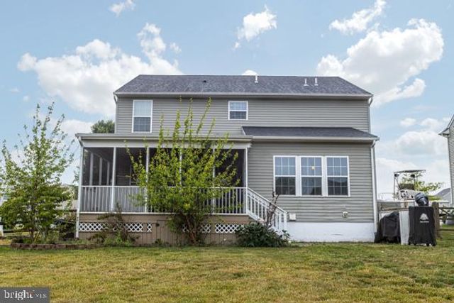 375 DELAWARE RIVER DR, Clayton, DE 19938