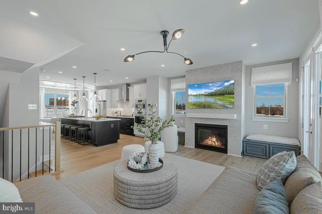 4922 PURDY ALLEY, Rockville, MD 20850
