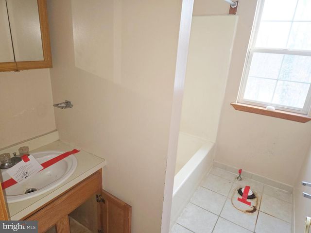 83 MOUNT CLEMENT, Pine Hill, NJ 08021