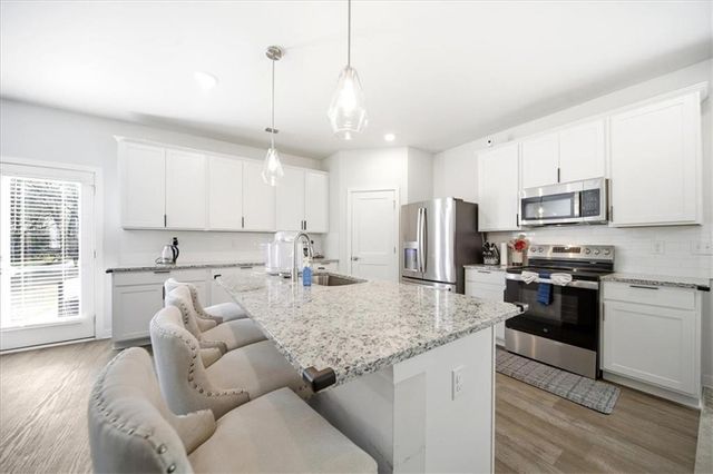 216 Weldon Road, Mcdonough, GA 30253