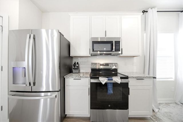 216 Weldon Road, Mcdonough, GA 30253