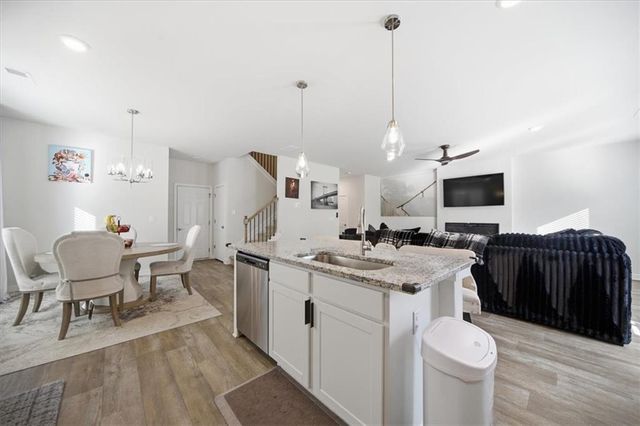 216 Weldon Road, Mcdonough, GA 30253