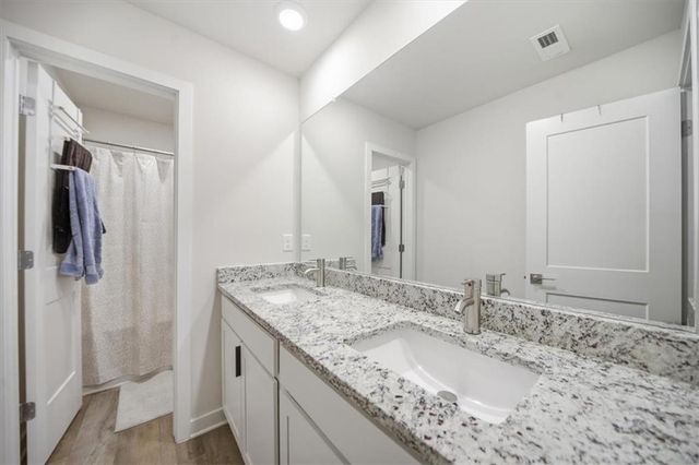 216 Weldon Road, Mcdonough, GA 30253