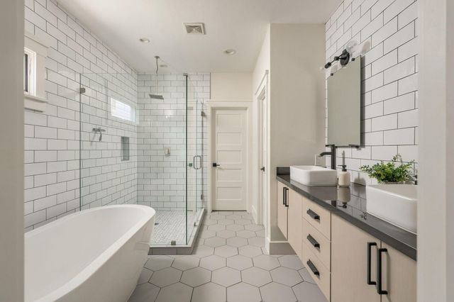 620 W 21st Street, Houston, TX 77008