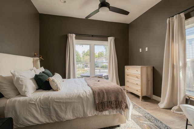 620 W 21st Street, Houston, TX 77008