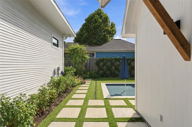 620 W 21st Street, Houston, TX 77008