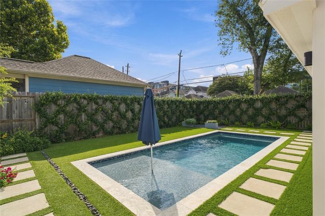 620 W 21st Street, Houston, TX 77008