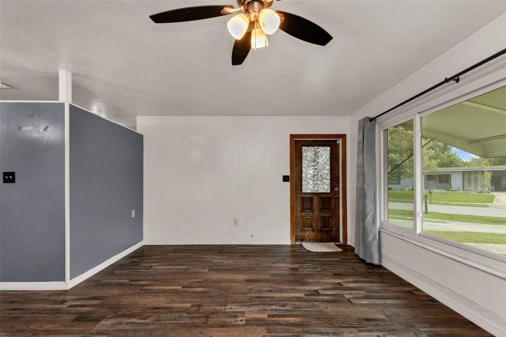 Image 18 of property listing at 22050 CATHERINE AVENUE, Port Charlotte, FL 33952