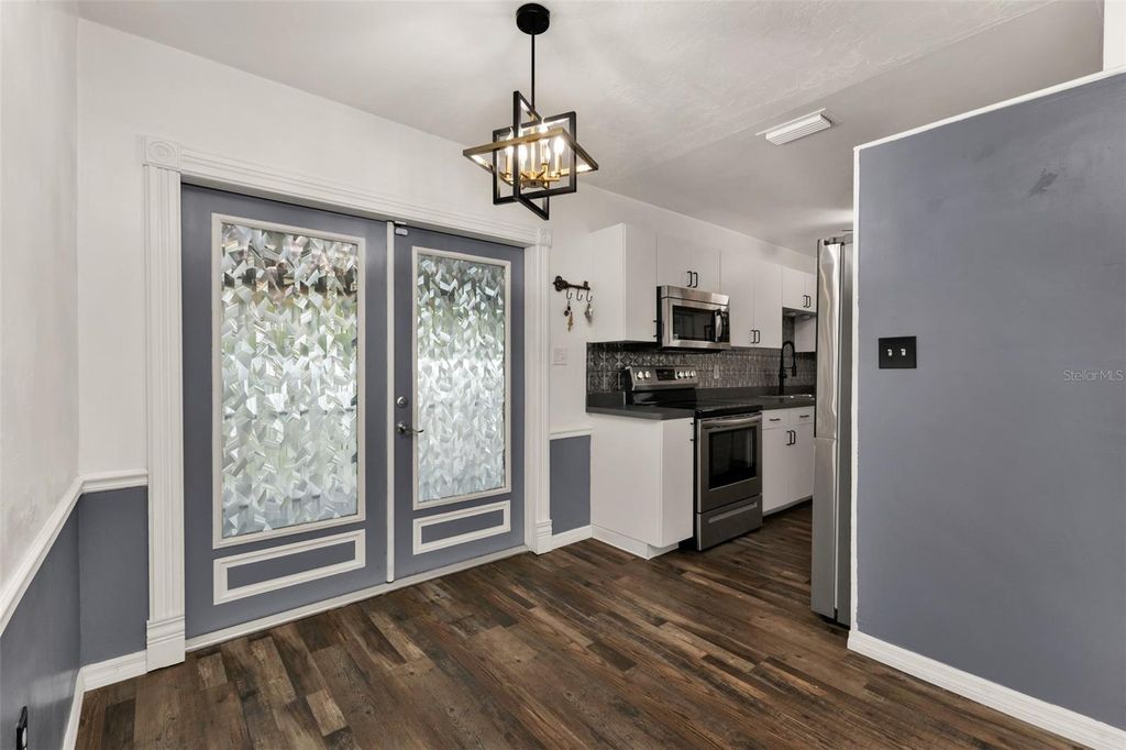 Image 23 of property listing at 22050 CATHERINE AVENUE, Port Charlotte, FL 33952