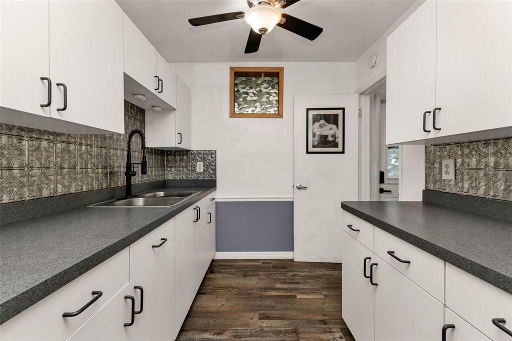 Image 26 of property listing at 22050 CATHERINE AVENUE, Port Charlotte, FL 33952
