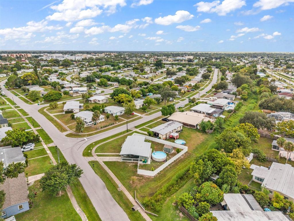 Image 39 of property listing at 22050 CATHERINE AVENUE, Port Charlotte, FL 33952