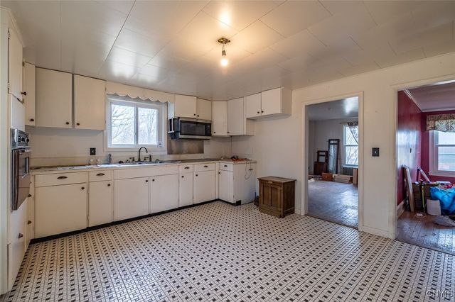 7138 Norton Avenue, Westmoreland, NY 13323