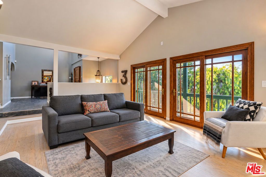 23620 Clover Trail, Calabasas, CA 91302 — photo 3