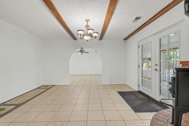 808 Villa Verde Drive SE, Rio Rancho, NM 87124