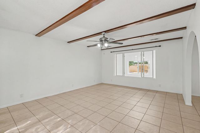 808 Villa Verde Drive SE, Rio Rancho, NM 87124