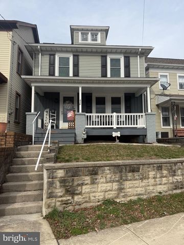 538 YORK ST, Hanover, PA 17331
