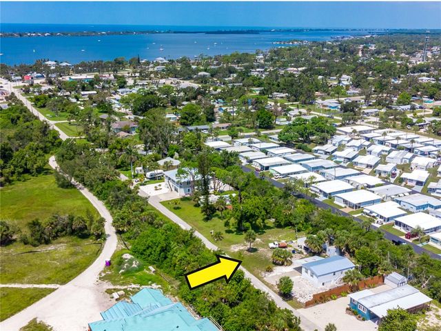 240 RIVERVIEW AVENUE, Englewood, FL 34223