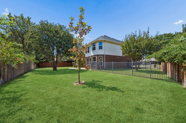 104 Rolling Rock Drive, Trophy Club, TX 76262