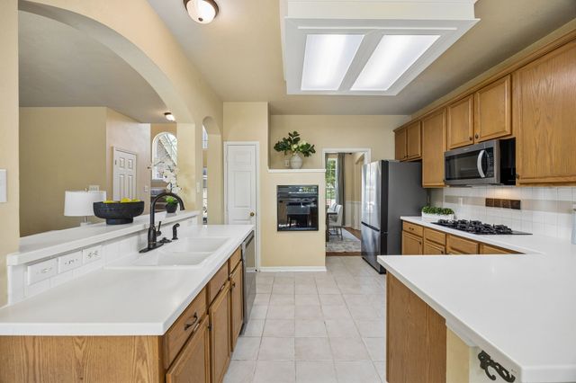 104 Rolling Rock Drive, Trophy Club, TX 76262