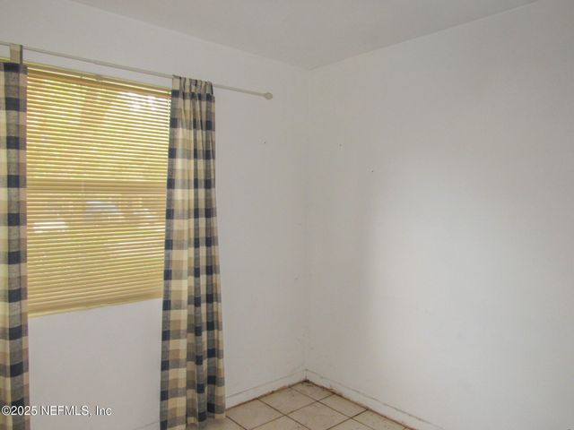 1065 UNDERHILL Drive, Jacksonville, FL 32211