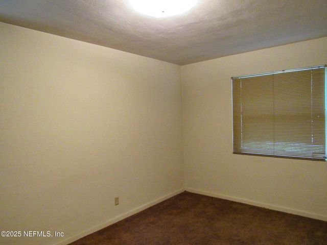 1065 UNDERHILL Drive, Jacksonville, FL 32211