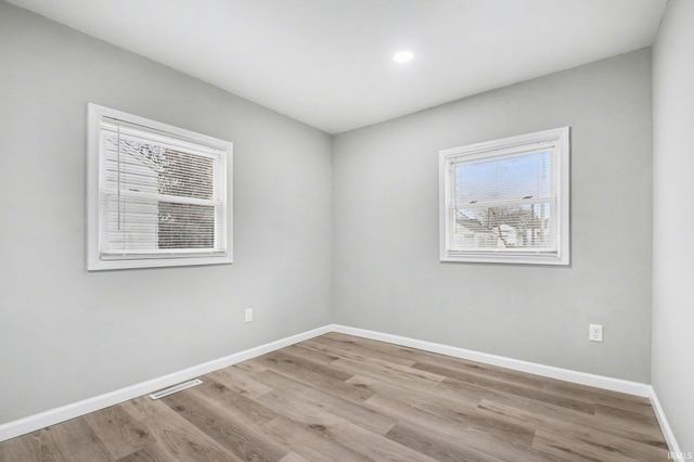 2105 S Taylor Street, South Bend, IN 46613