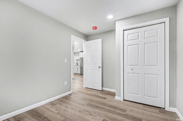 2105 S Taylor Street, South Bend, IN 46613