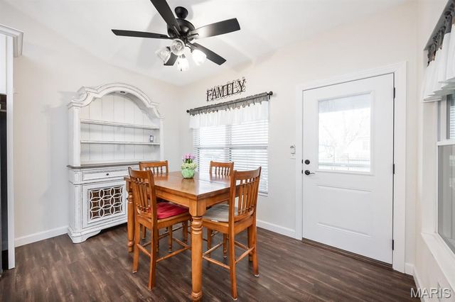 1113 Menominee Trail, Mascoutah, IL 62258