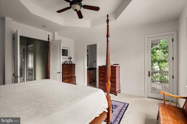 6483 CHESHIRE LN, Marshall, VA 20115