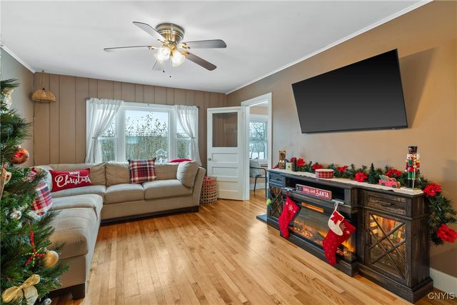 299 Cemetery Road, Oswego, NY 13126